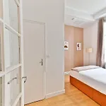 Magnifique Appartement Neuf Rose Paris 14Eme - II